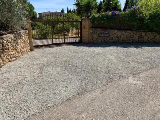 Villa Milagro - 3 Bedroom Finca Style Villa With Pool Near Golf Course/Beaches - Air Cond. بويينسا المظهر الخارجي الصورة
