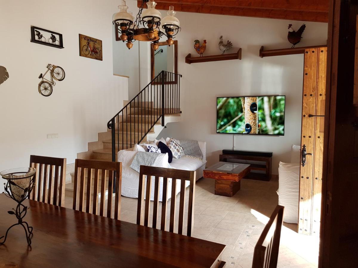 Villa Milagro - 3 Bedroom Finca Style Villa With Pool Near Golf Course/Beaches - Air Cond. بويينسا المظهر الخارجي الصورة