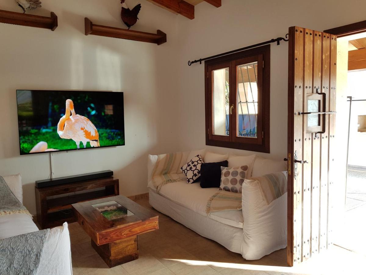 Villa Milagro - 3 Bedroom Finca Style Villa With Pool Near Golf Course/Beaches - Air Cond. بويينسا المظهر الخارجي الصورة